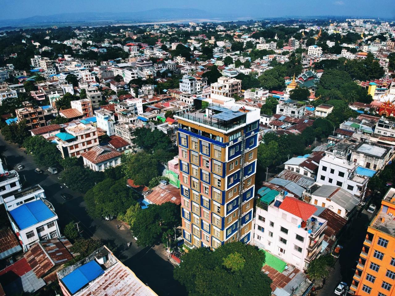The Hotel Nova Mandalay Buitenkant foto