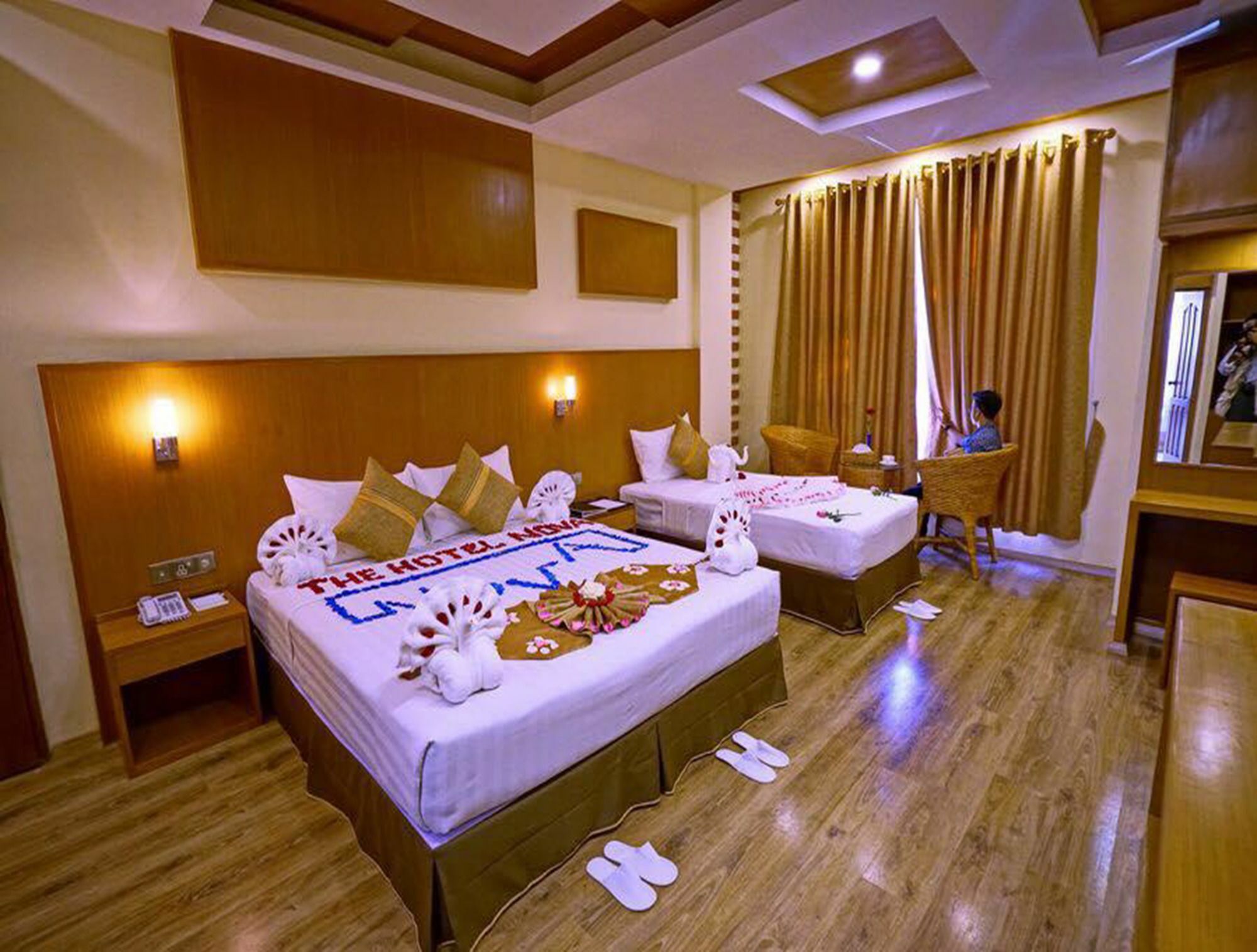 The Hotel Nova Mandalay Buitenkant foto